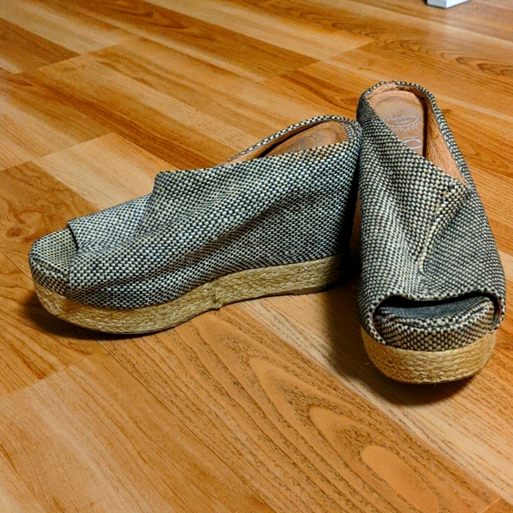 Jeffrey campbell wedges